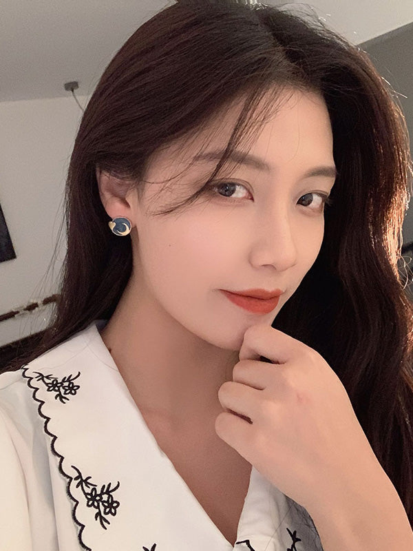 Vintage Asymmetric Sun Moon Shape  Earrings