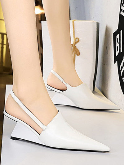 Pointed-Toe Split-Joint Pumps