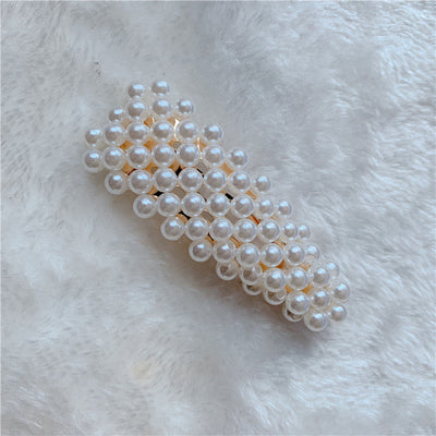 Women's Elegant Sweet Solid Color Plastic Hair Clip