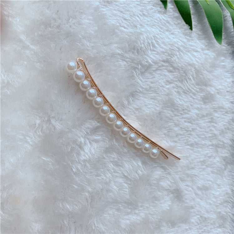 Women's Elegant Sweet Solid Color Plastic Hair Clip