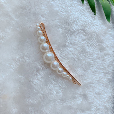 Women's Elegant Sweet Solid Color Plastic Hair Clip