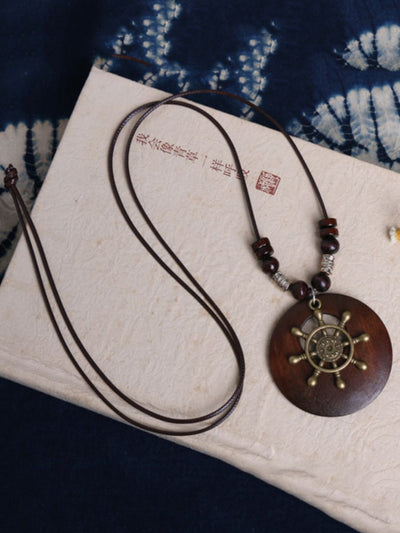 Vintage Alloy Leaf Wooden Pandent Necklace