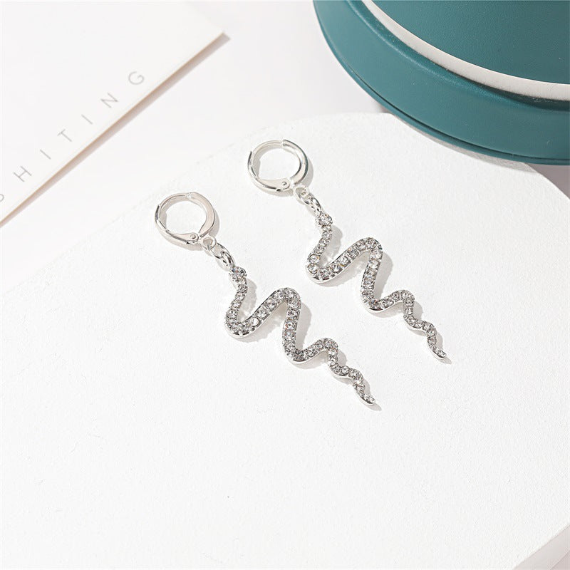 Fashion Waves Plating Alloy Artificial Gemstones Drop Earrings