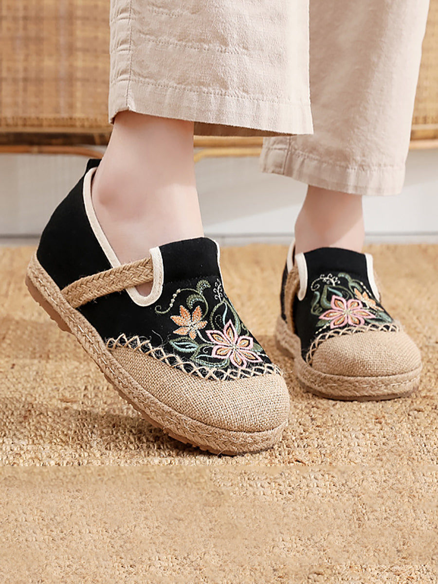 Women Summer Artsy Flower Embroidery Flat Shoes