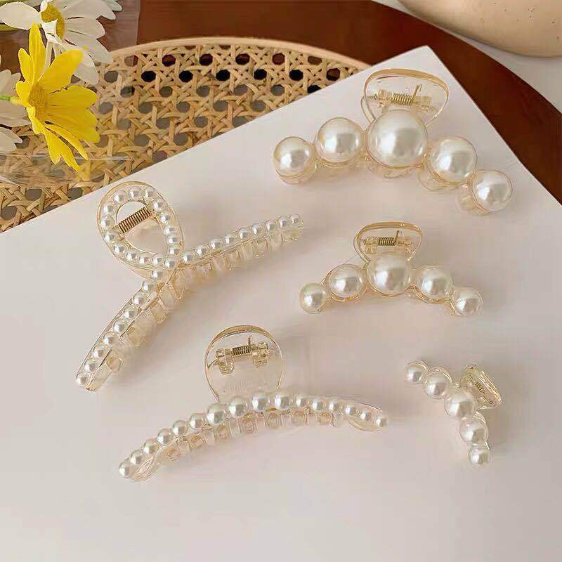 elegant geometric arylic imitation pearl hair claws 1 piece