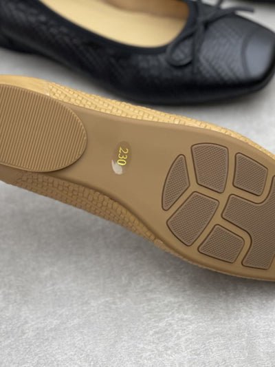 Women Elegant Leather Bowknot Square-Toe Low Heel Shoes