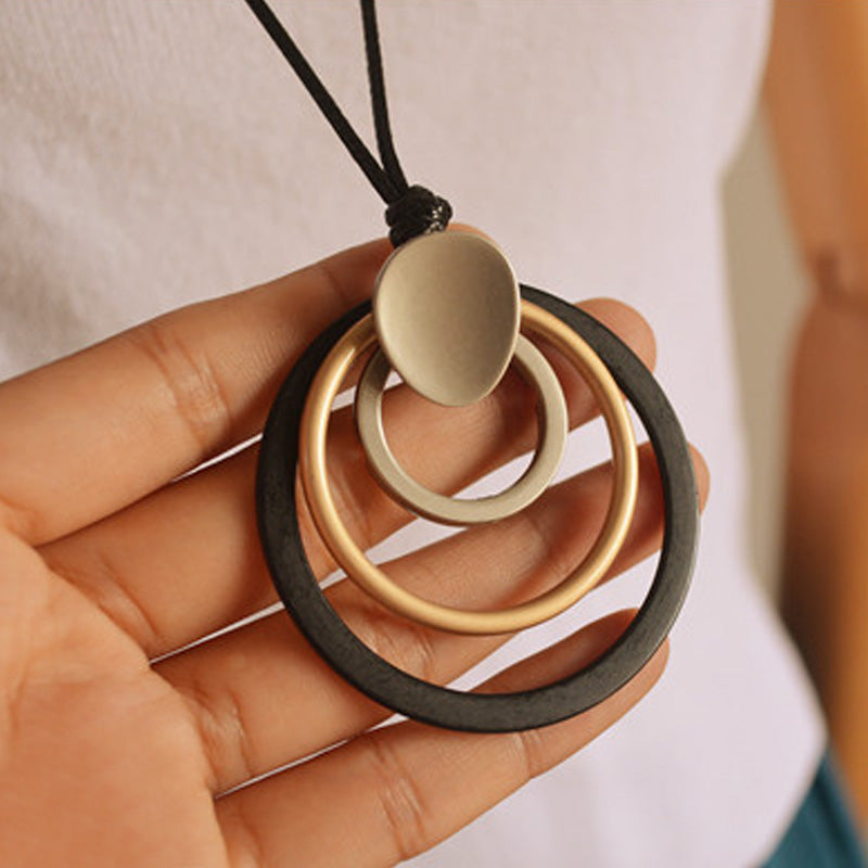 Casual Accessories Multiple Circles Pendant Necklace