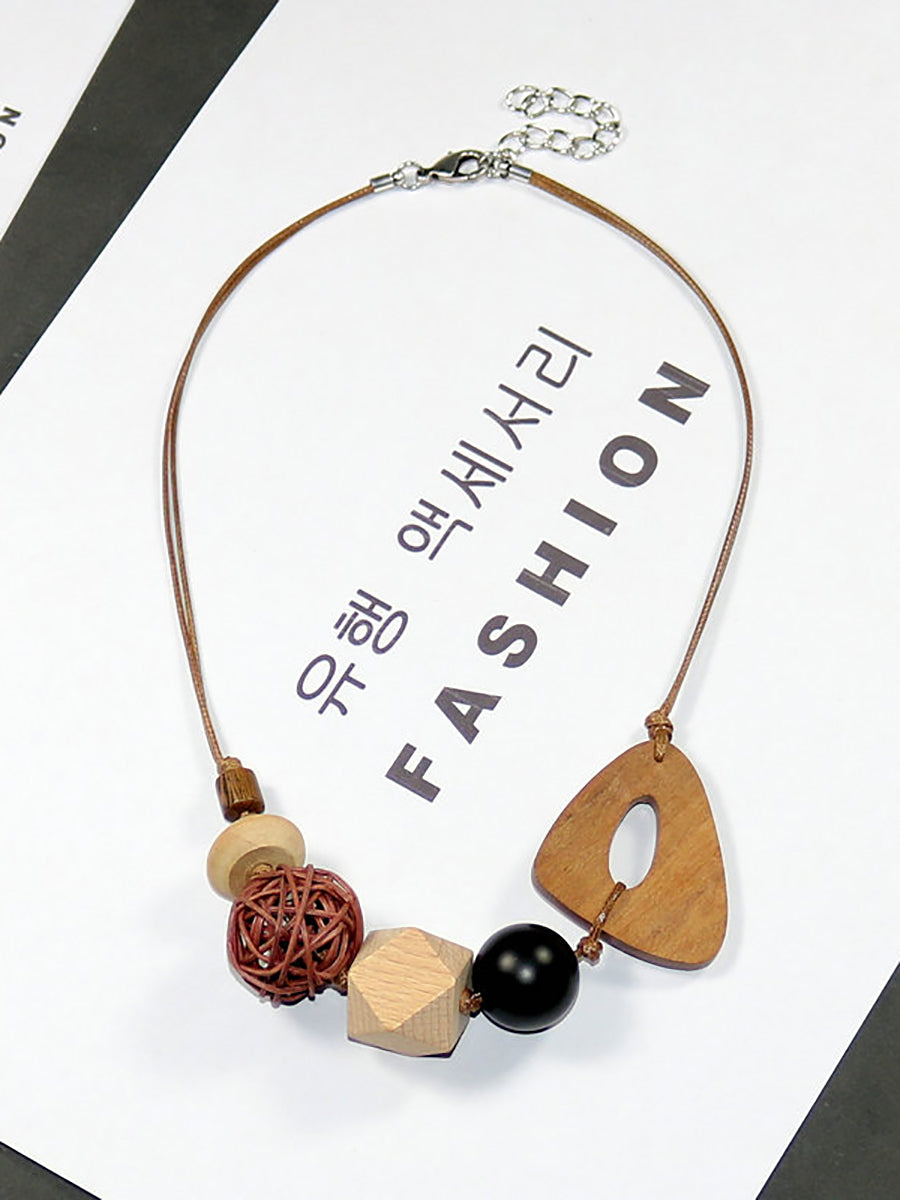 Women Artsy Wooden Straw Geometric Pendent Necklace