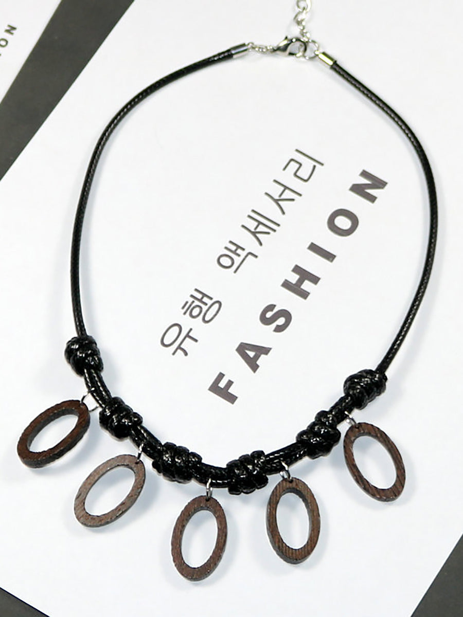 Women Artsy Wooden Straw Geometric Pendent Necklace