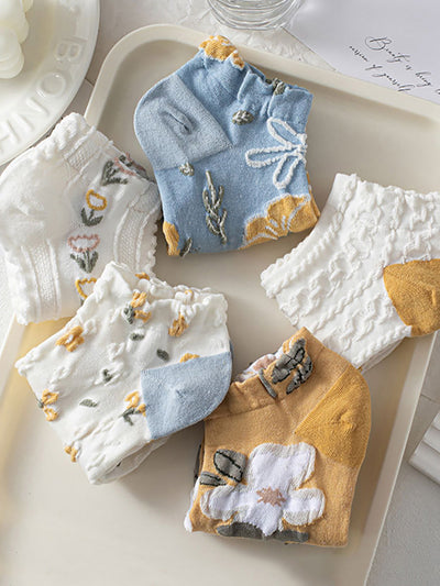 8 Pairs Women Artsy Jacquard Short Socks