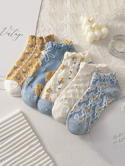 8 Pairs Women Artsy Jacquard Short Socks