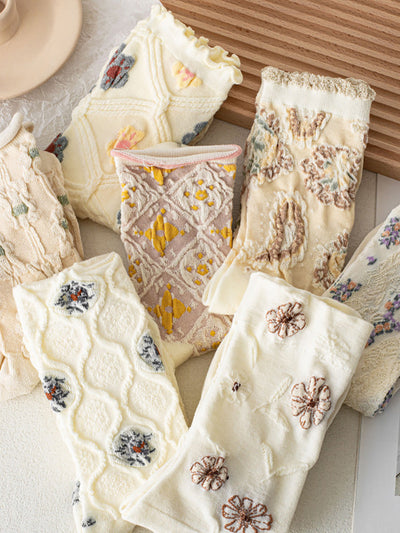 7 Pairs Women Artsy Flower Jacquard Socks