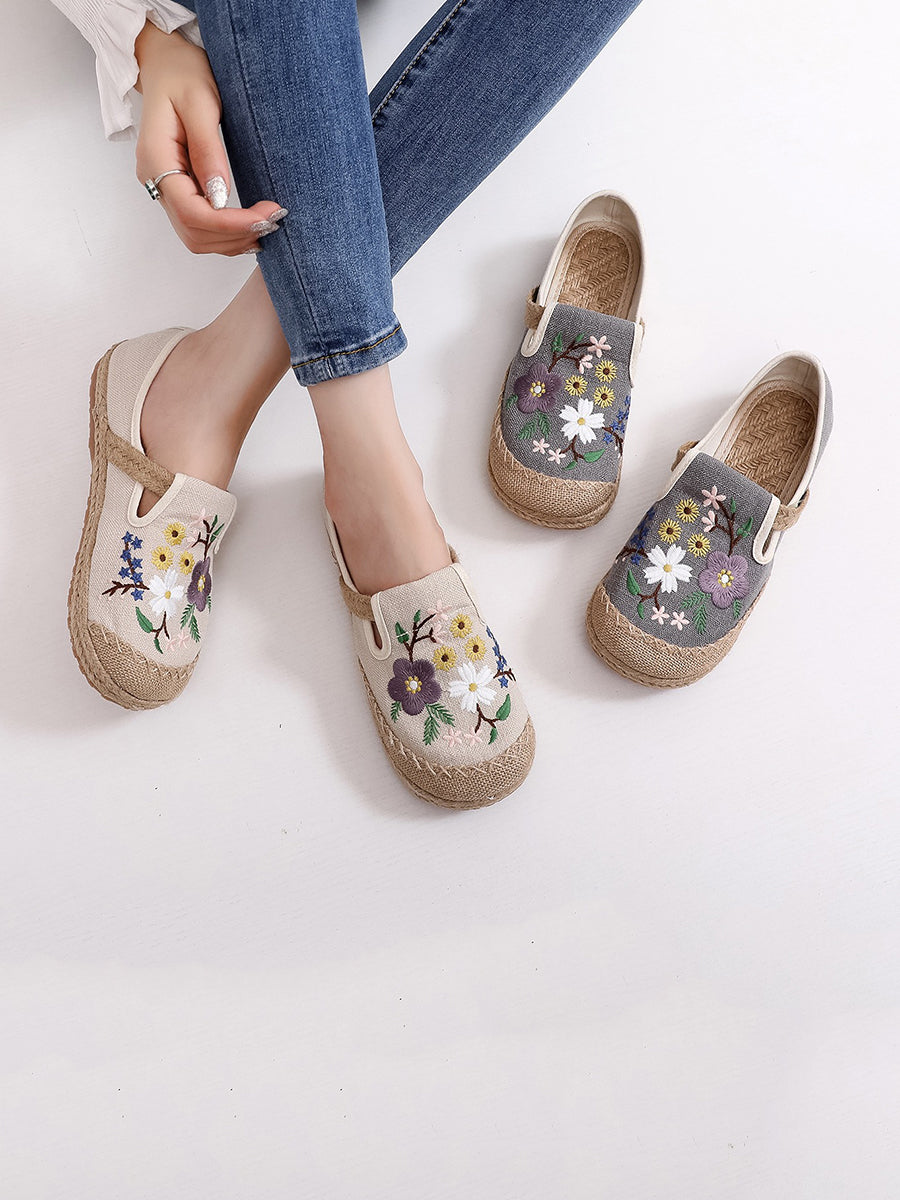 Women Summer Artsy Embroidery Flat Cotton Shoes