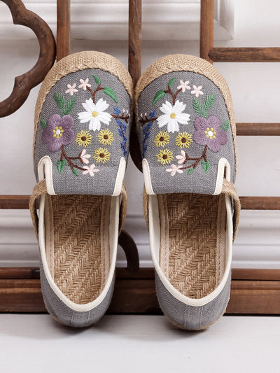 Women Summer Artsy Embroidery Flat Cotton Shoes