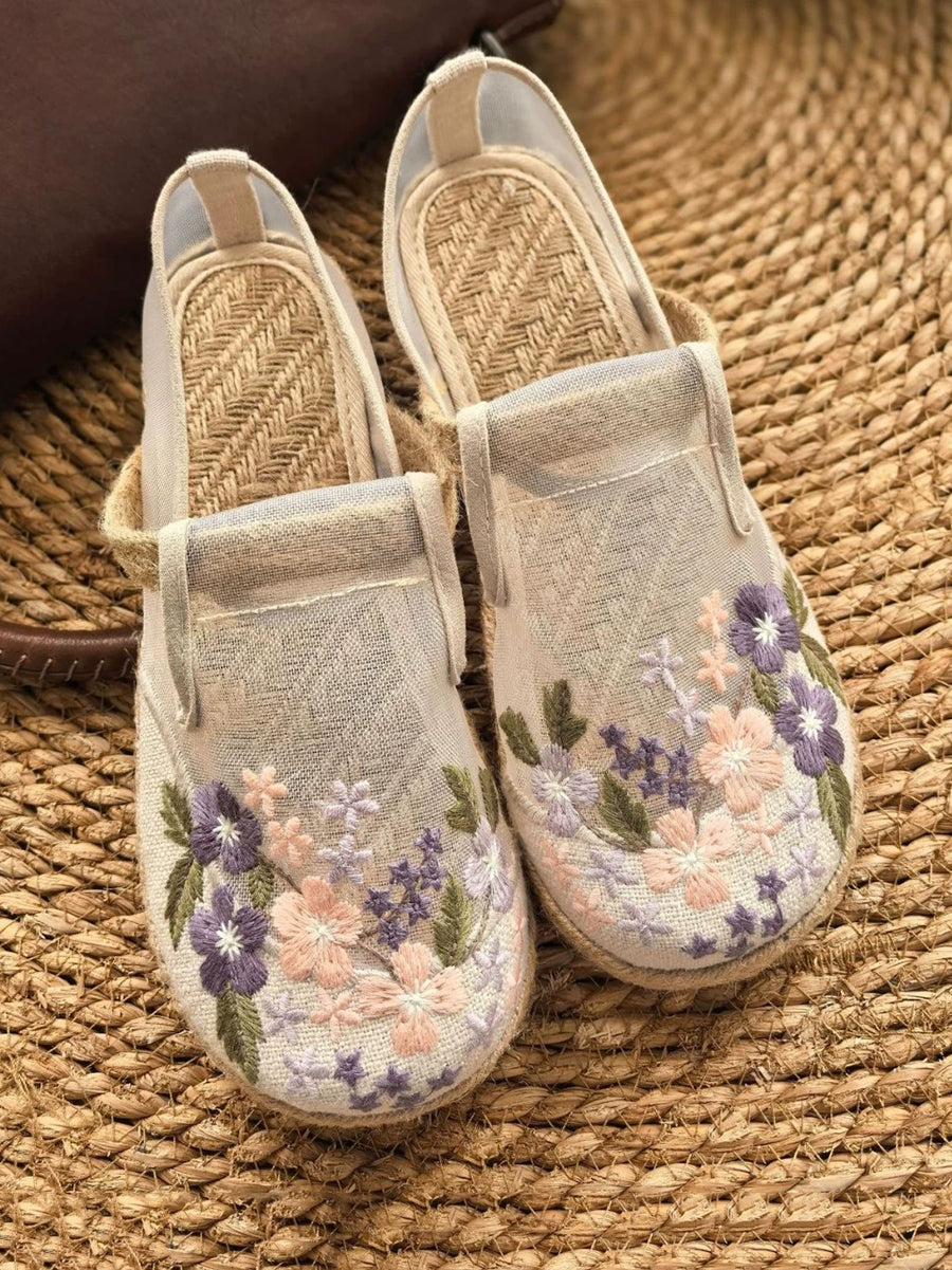 Women Summer Artsy Embroidery Cloth Flat Shoes