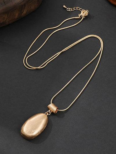 Women Vintage Alloy Oval Pendant Necklace