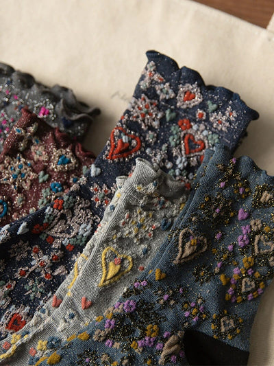 5 Pairs Women Vintage Heart Jacquard Mid Heel Socks