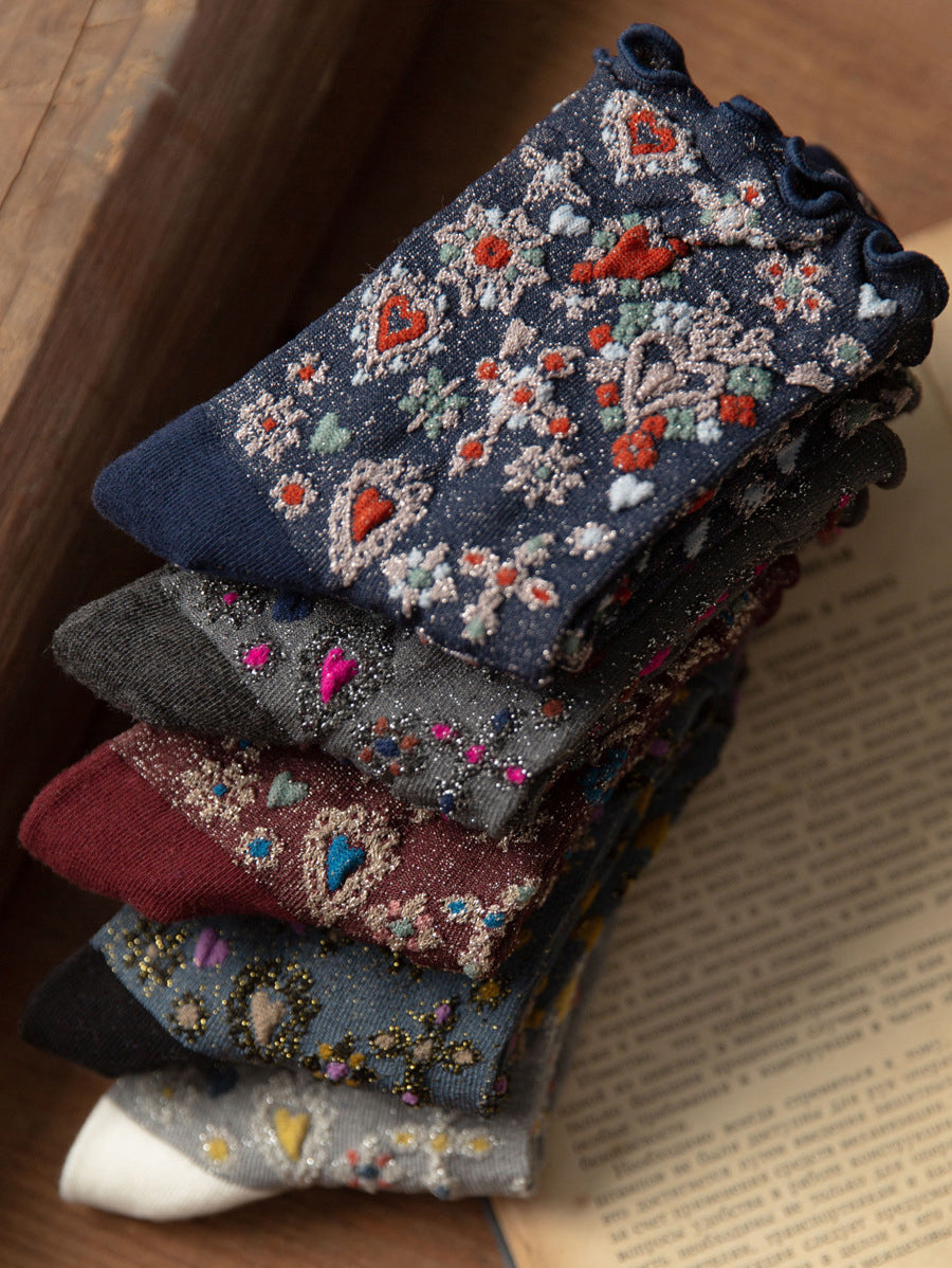 5 Pairs Women Vintage Heart Jacquard Mid Heel Socks