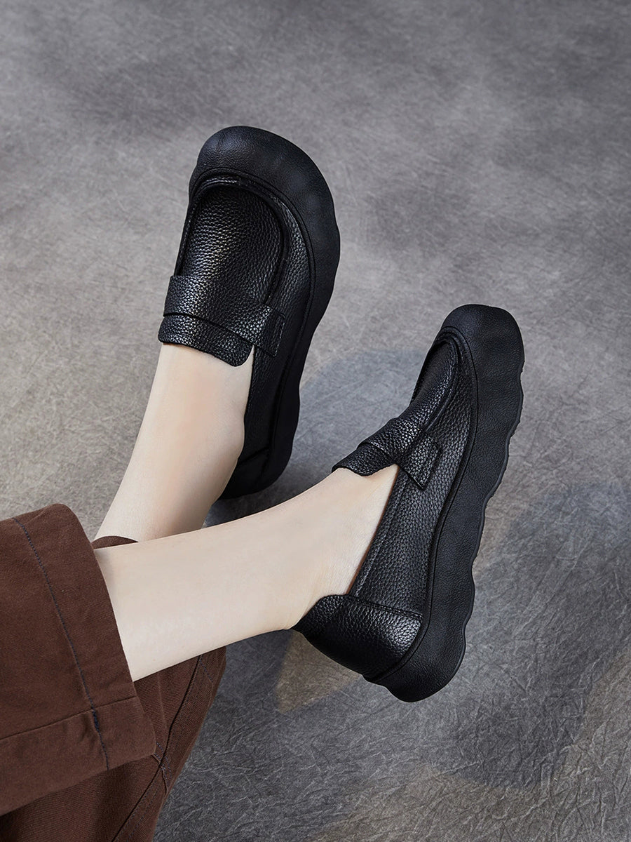 Women Retro Genuine Leather Mid-Heel Shoes