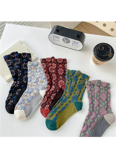 5 Pairs Women Vintage Autumn Jacquard Cotton Socks