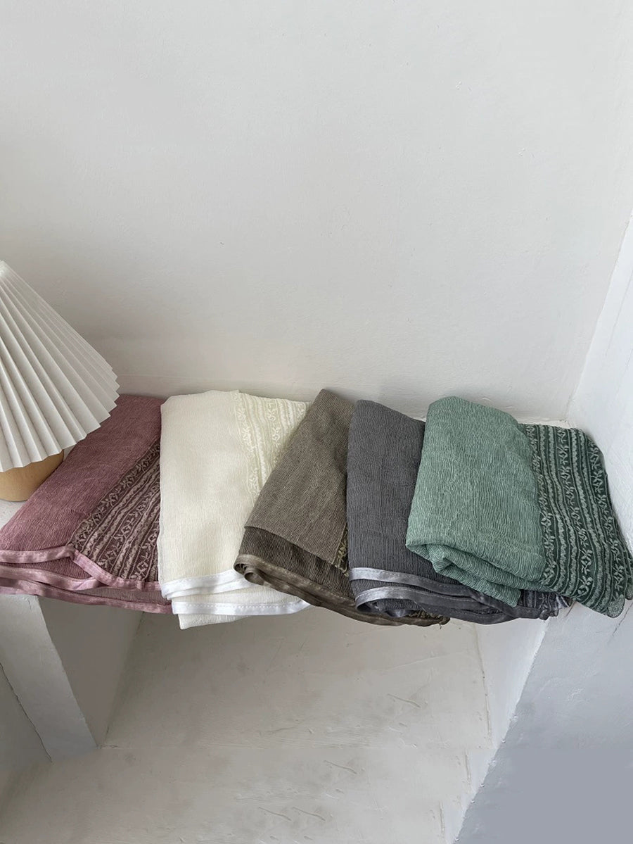 Women Artsy Lace Spliced Shawl Scarf