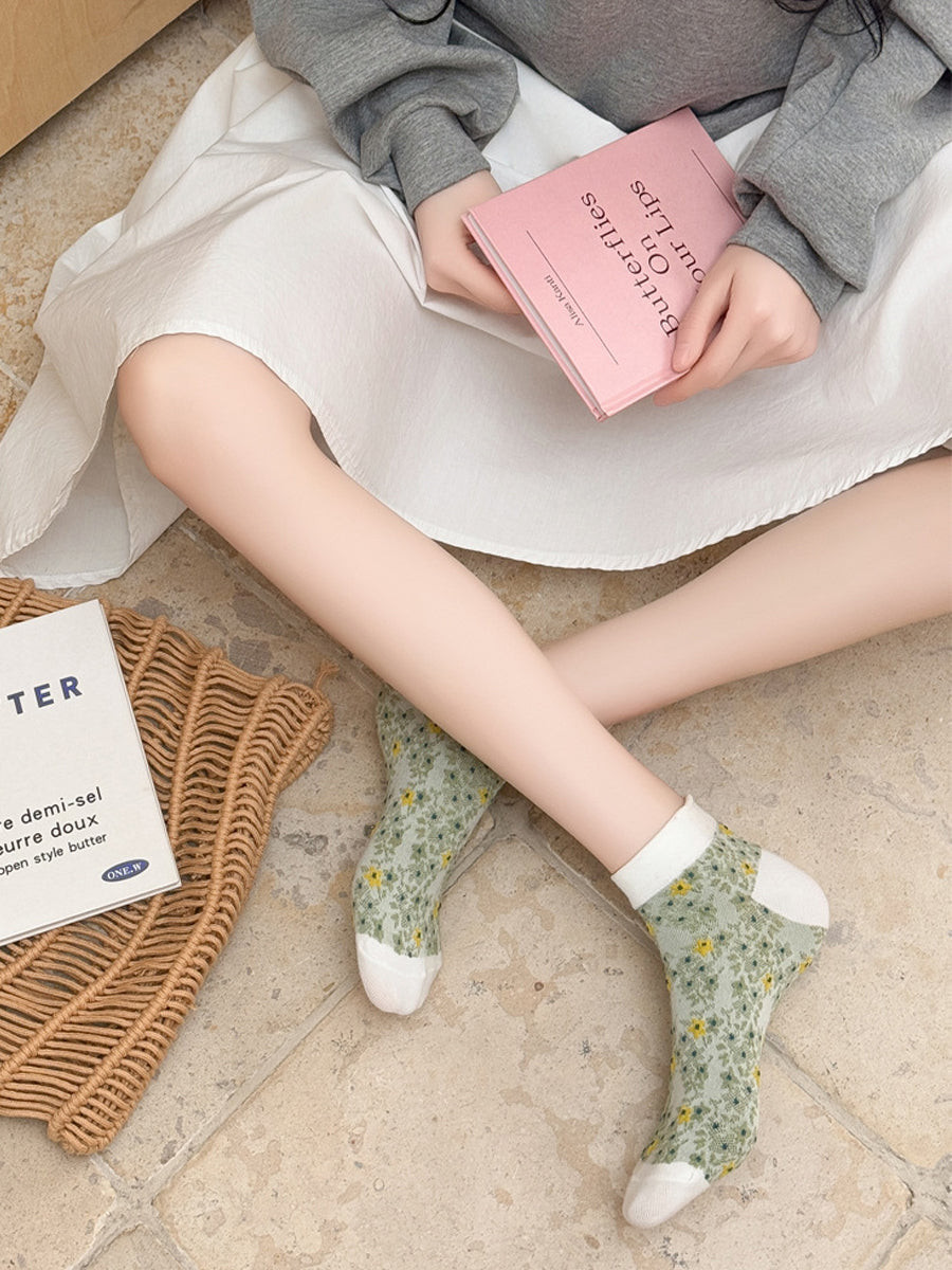 5 Pairs Women Summer Floral Embossment Ankle Socks