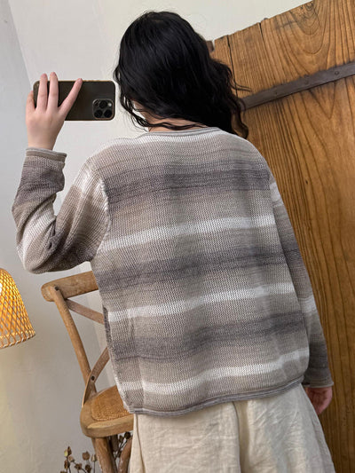 Women Autumn Artsy Gradient Color Knitted O-Neck Shirt