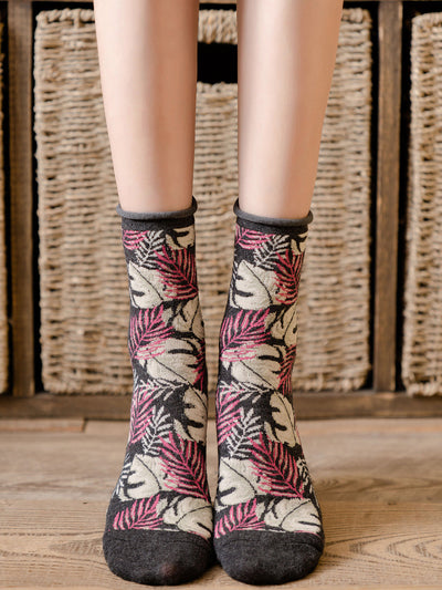 5 Pairs Women Vintage Leaf Rolled Edge Socks