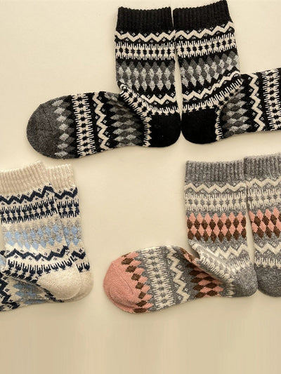 5 Pairs Women Winter Keep Warm Mid Heel Socks