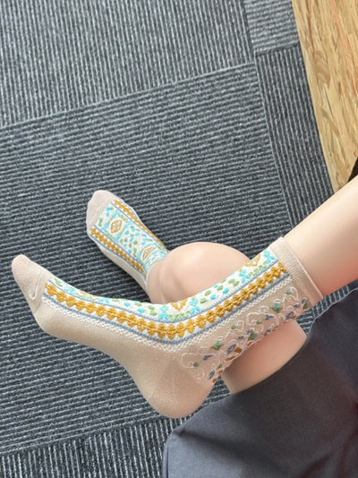 5 Pairs Women Vintage Flower Jacquad Socks