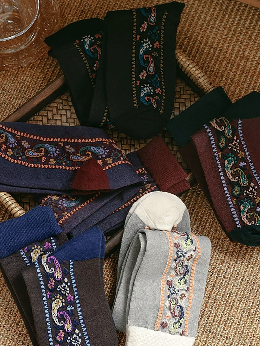 5 Pairs Women Artsy Flower Embossing Long Socks