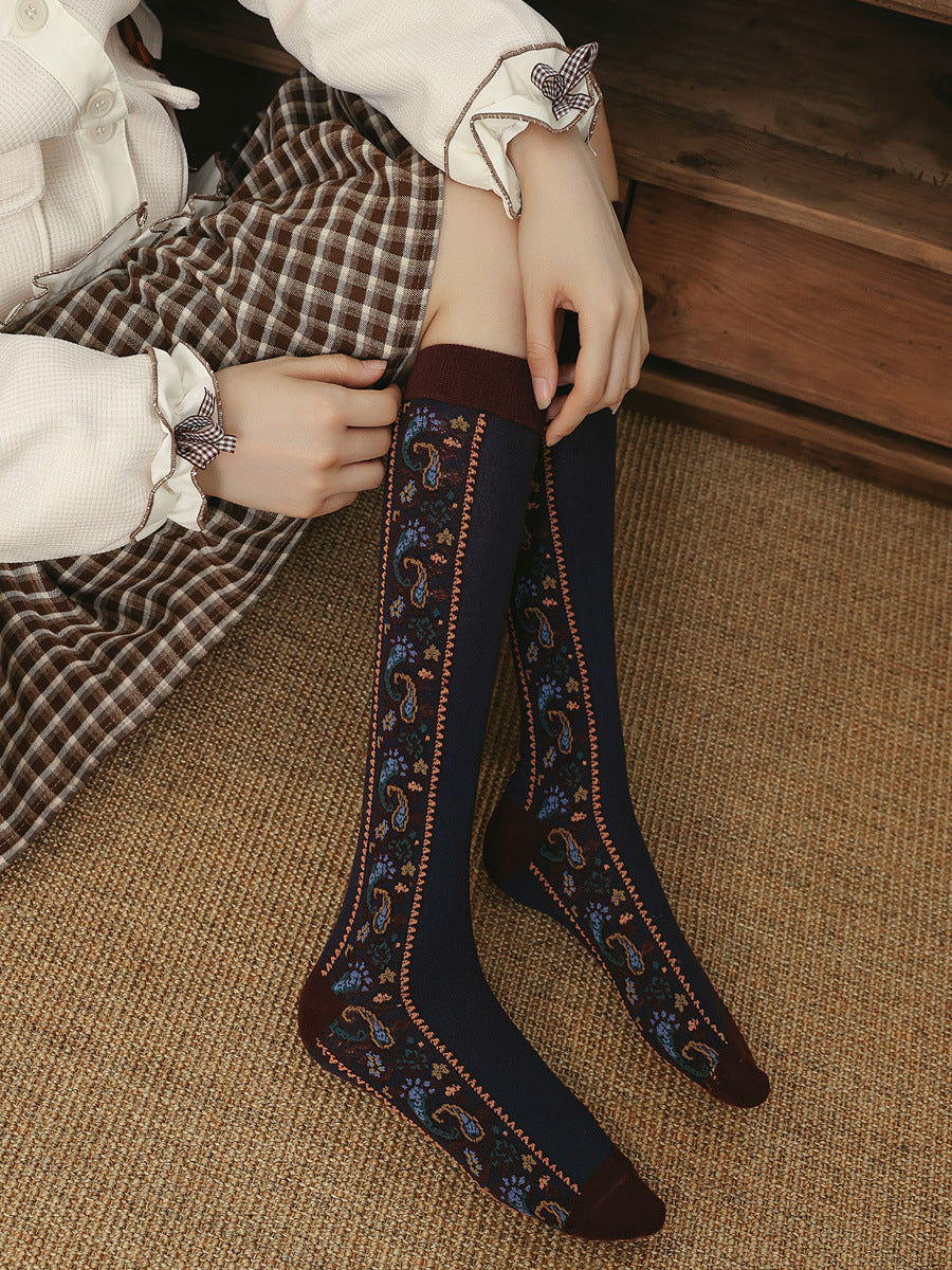 5 Pairs Women Artsy Flower Embossing Long Socks