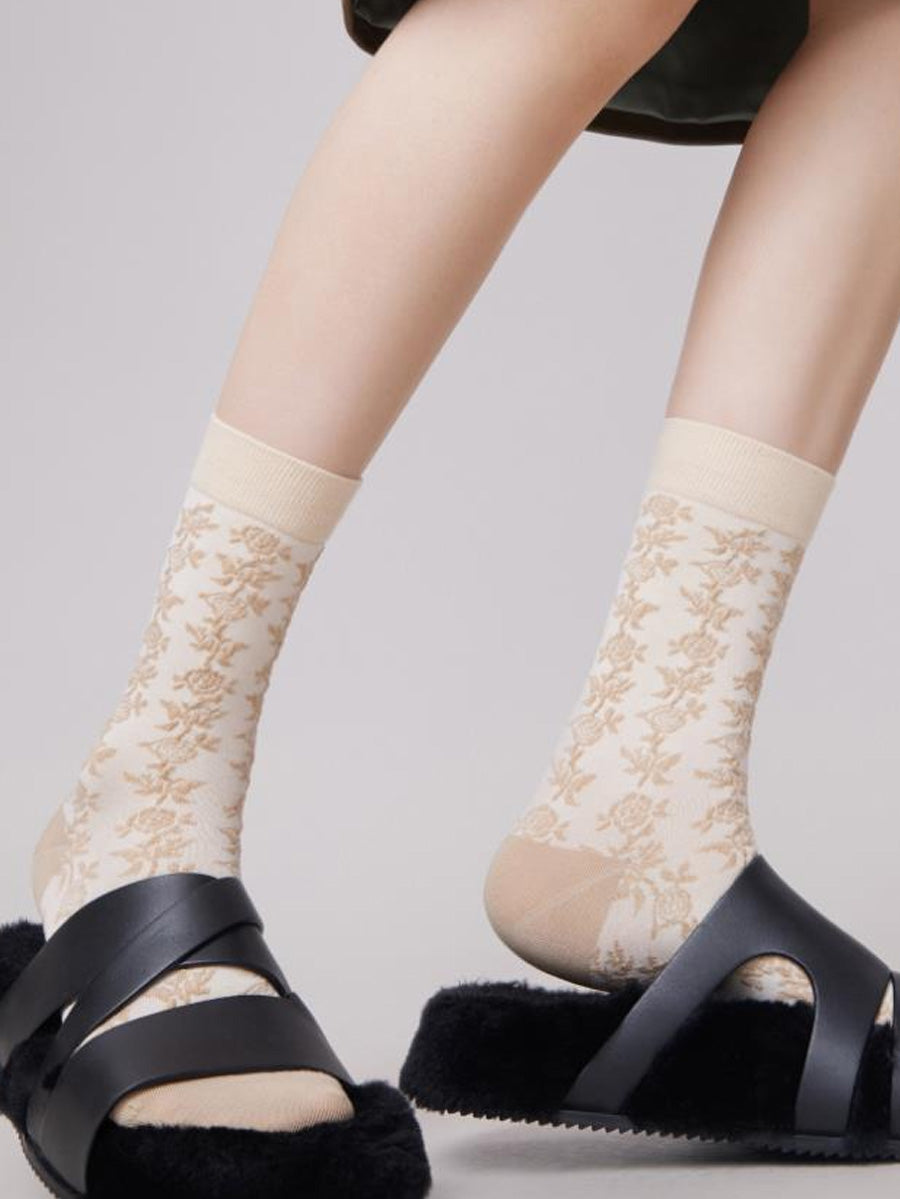 5 Pairs Women Artsy Flower Embossing Socks