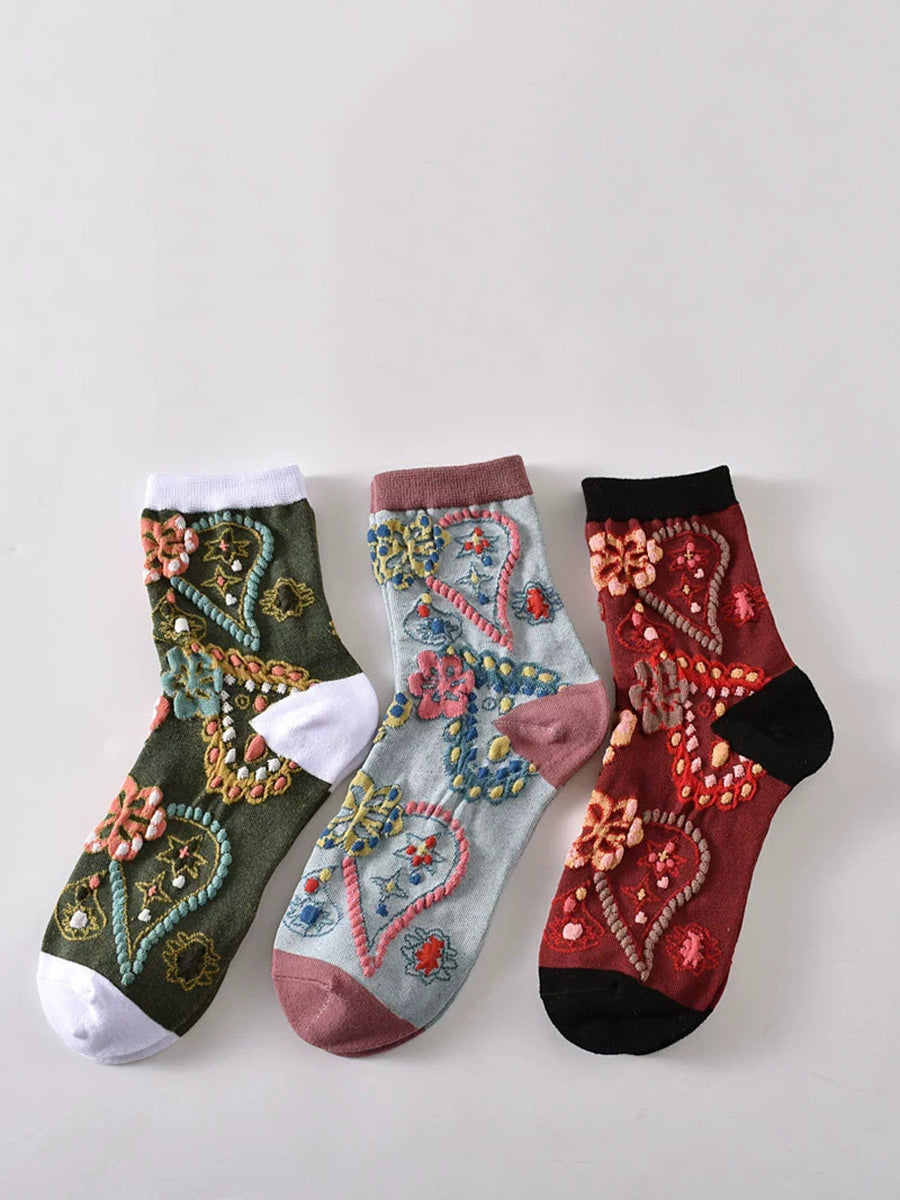 5 Pairs Women Vintage Flower Embrossment Socks