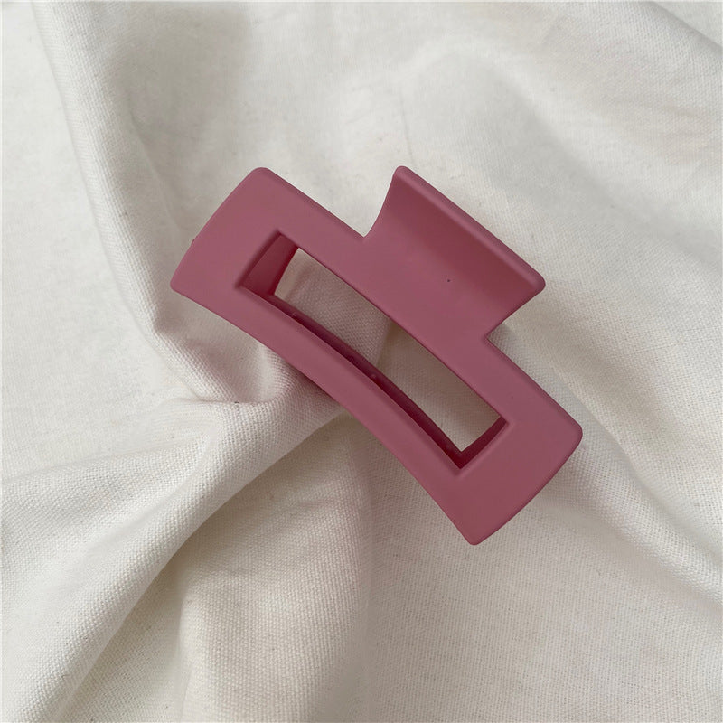 simple style solid color plastic hair claws