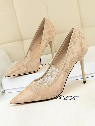 Flower Print Hollow Pointed-Toe Split-Joint Pumps