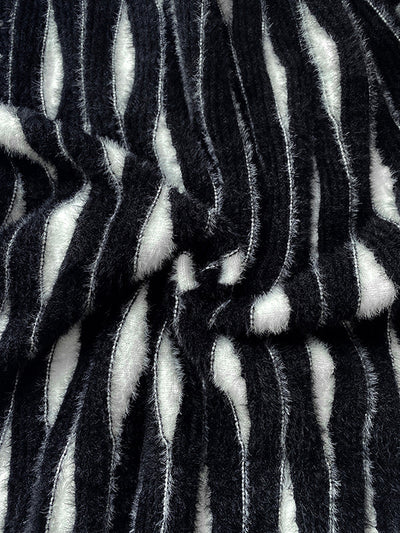 Long Sleeves Contrast Color High-Neck Sweater Tops