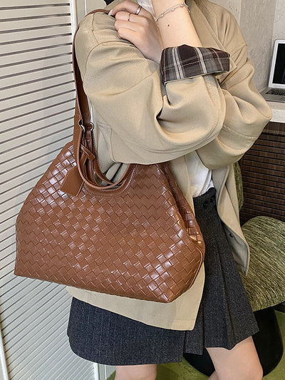 Split-Joint Shoulder Bags