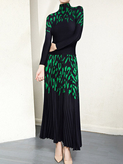 Long Sleeves Printed Mock Neck T-Shirt Top + Pleated A-Line Skirts Bottom Two Pieces Set