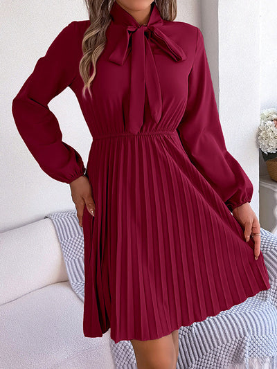 Long Sleeves Loose Pleated Solid Color Tied Mock Neck Mini Dresses