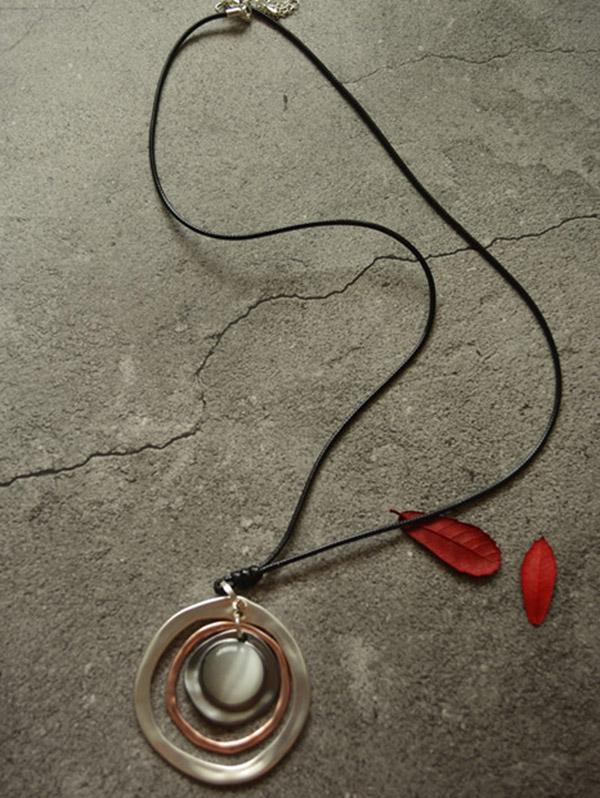 Elegant Multiple Loops Necklace