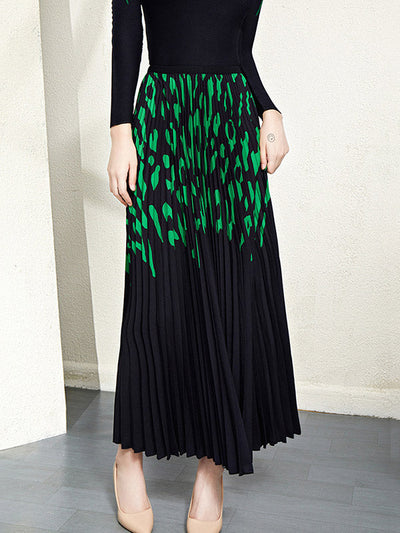 Long Sleeves Printed Mock Neck T-Shirt Top + Pleated A-Line Skirts Bottom Two Pieces Set