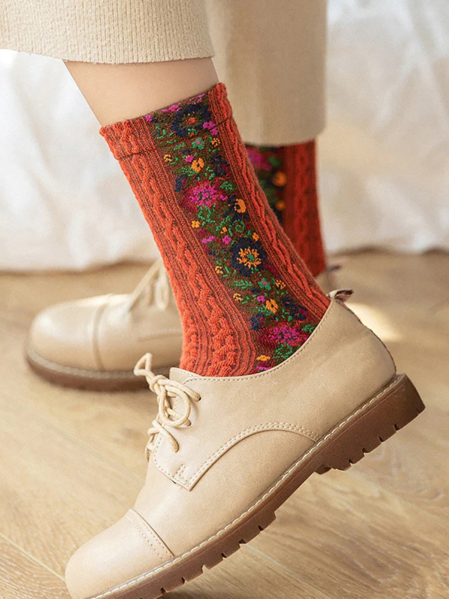 Retro Floral Jacquard Socks