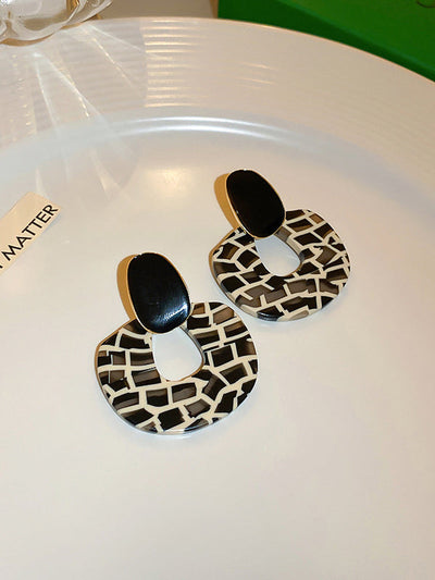 Contrast Color Geometric Drop Earrings