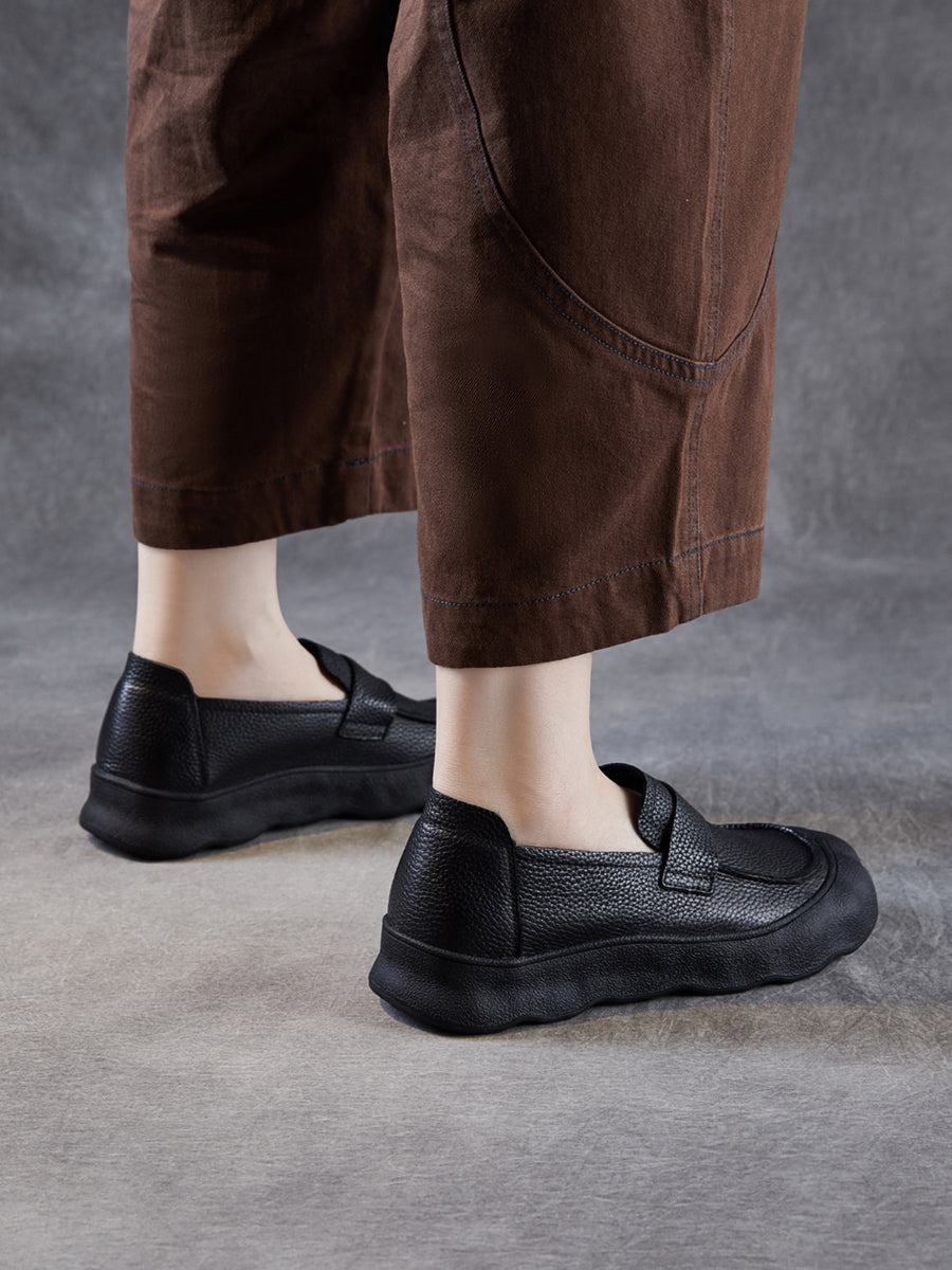 Women Retro Genuine Leather Mid-Heel Shoes