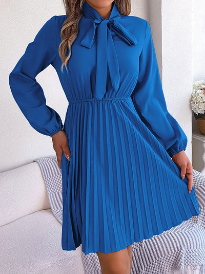 Long Sleeves Loose Pleated Solid Color Tied Mock Neck Mini Dresses