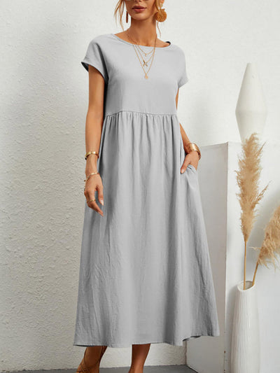 A-Line Plus Size Pleated Pockets Solid Color Round-Neck Midi Dresses