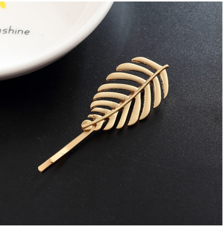 Women's Simple Style Geometric Metal Plating Hair Clip