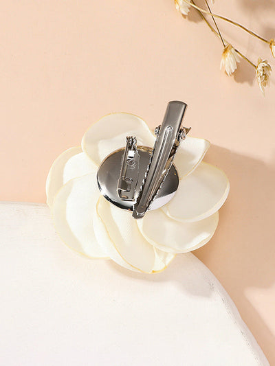 Solid Color Three-Dimensional Flower Brooch Accessories