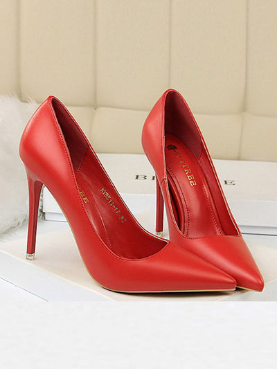 Pointed-Toe Solid Color Pumps